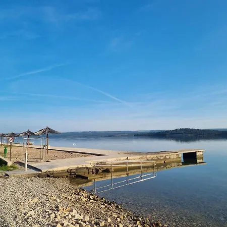 Gracienda Apartman *