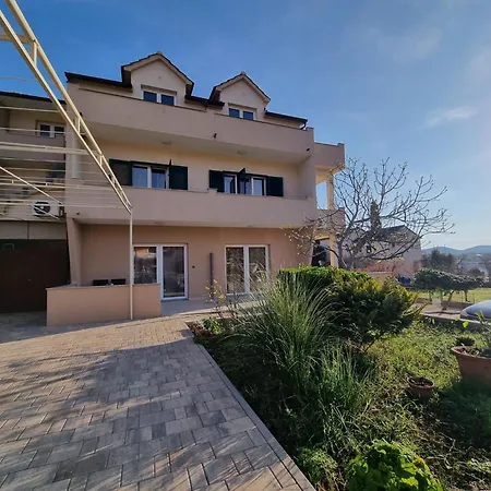 Apartment Gracienda