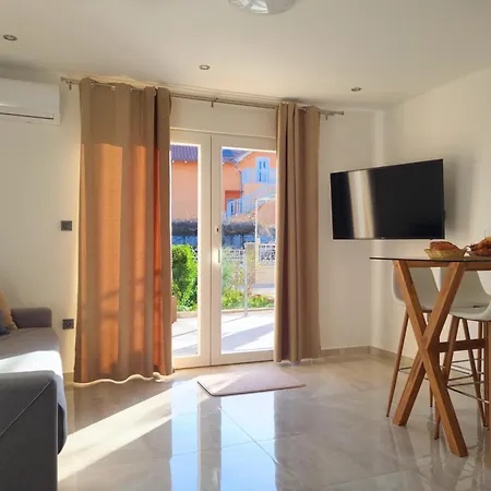 Apartman Gracienda *