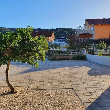 Apartman Gracienda *